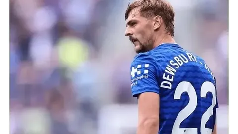 篮球健儿在国际训练营中技艺大增